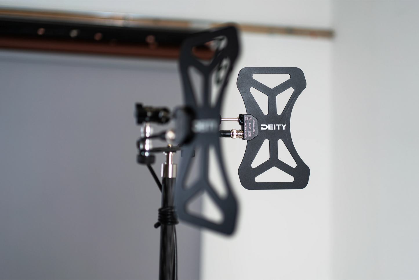 BF1 Butterfly Wideband Antenna Kit