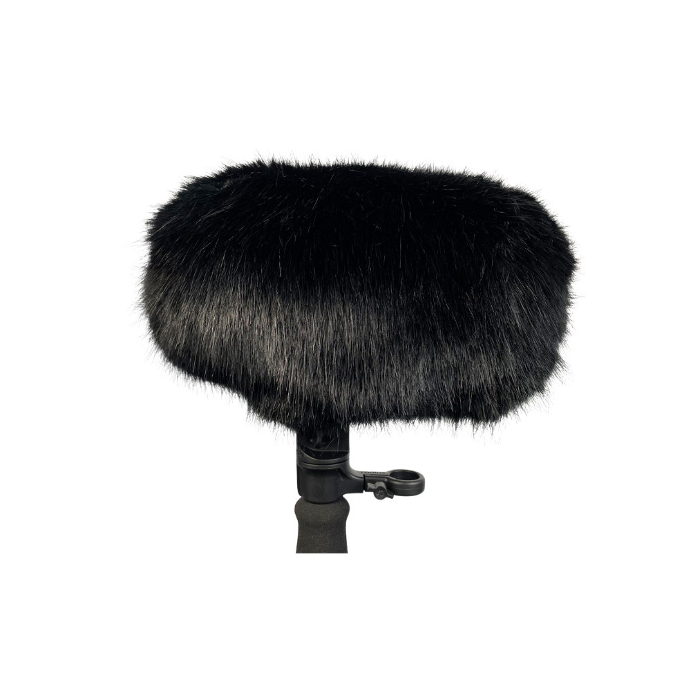 Mini-ALTO 115 fitted with black synthetic fur windcover