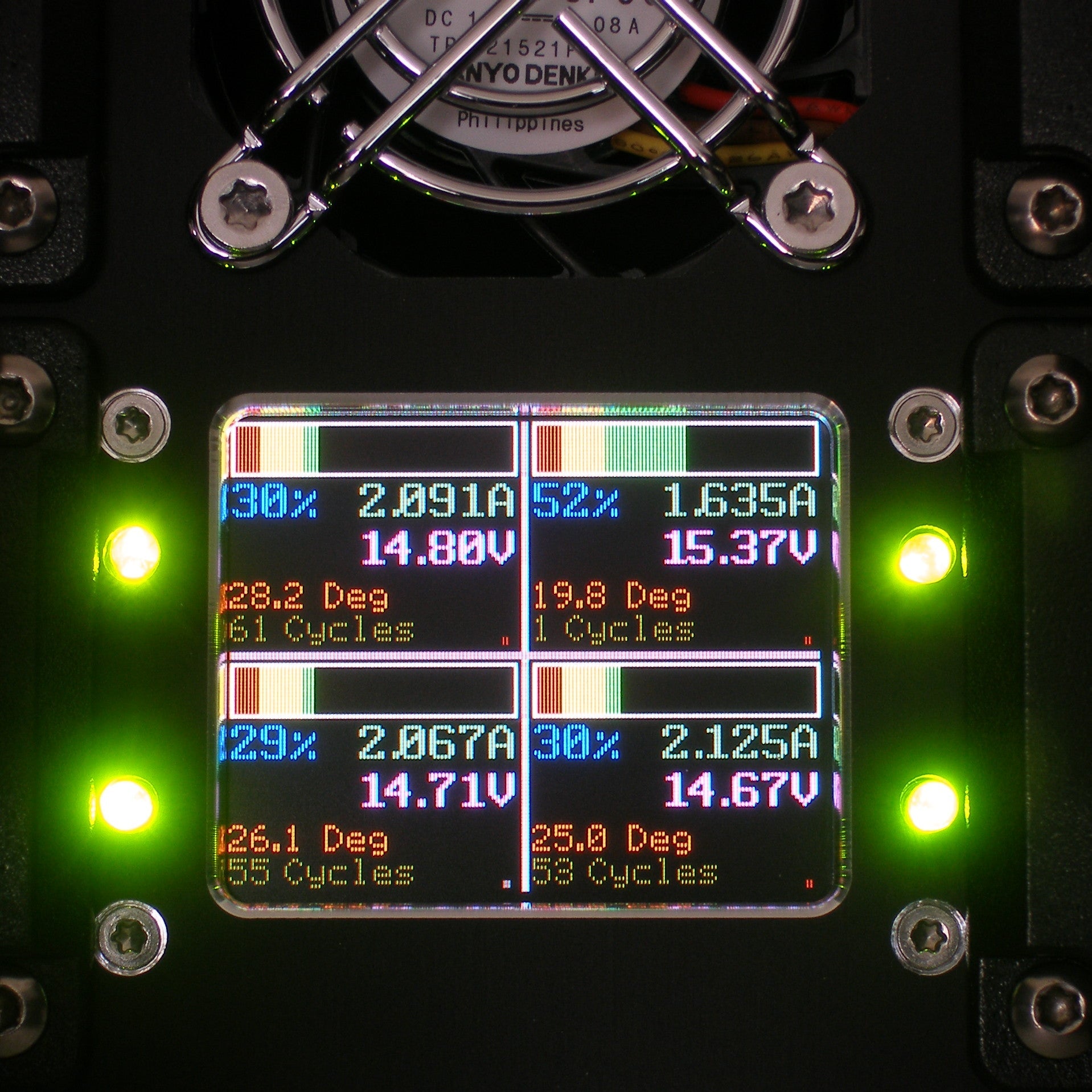 Audioroot eSMART QUAD full-colour OLED charging display